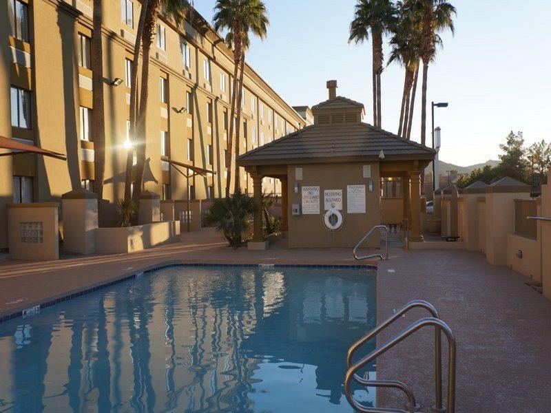 Holiday Inn North Phoenix Extérieur photo