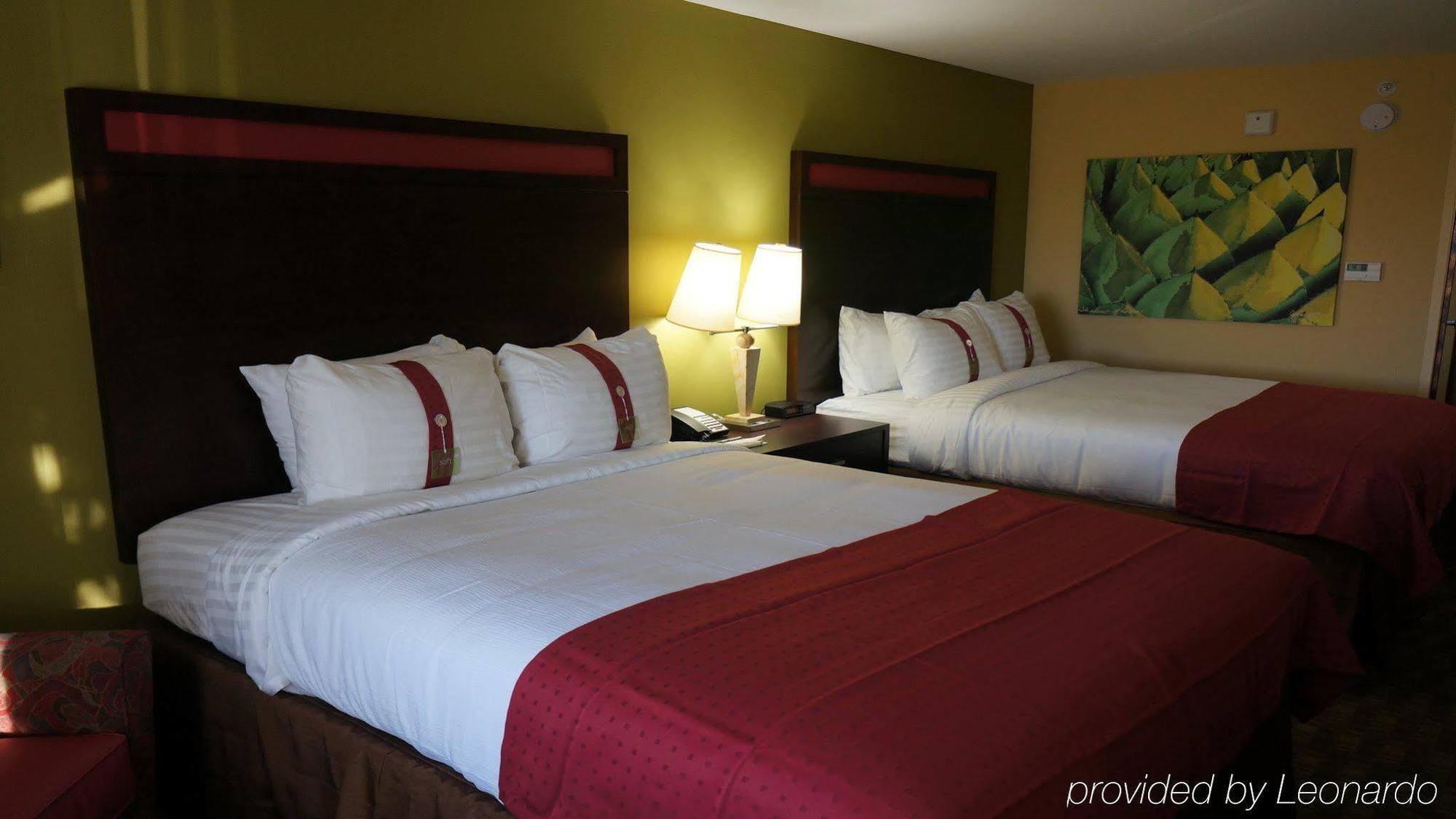 Holiday Inn North Phoenix Extérieur photo