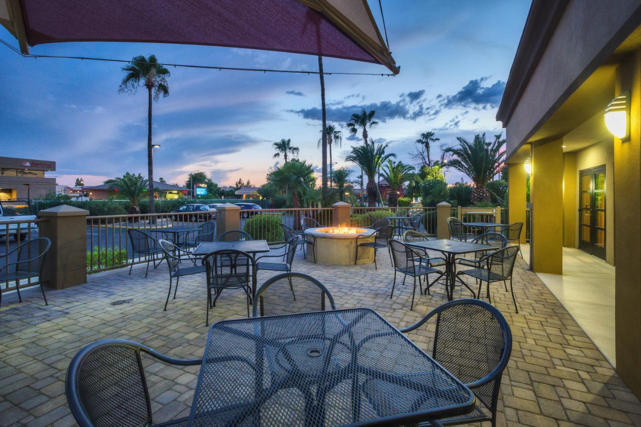 Holiday Inn North Phoenix Extérieur photo